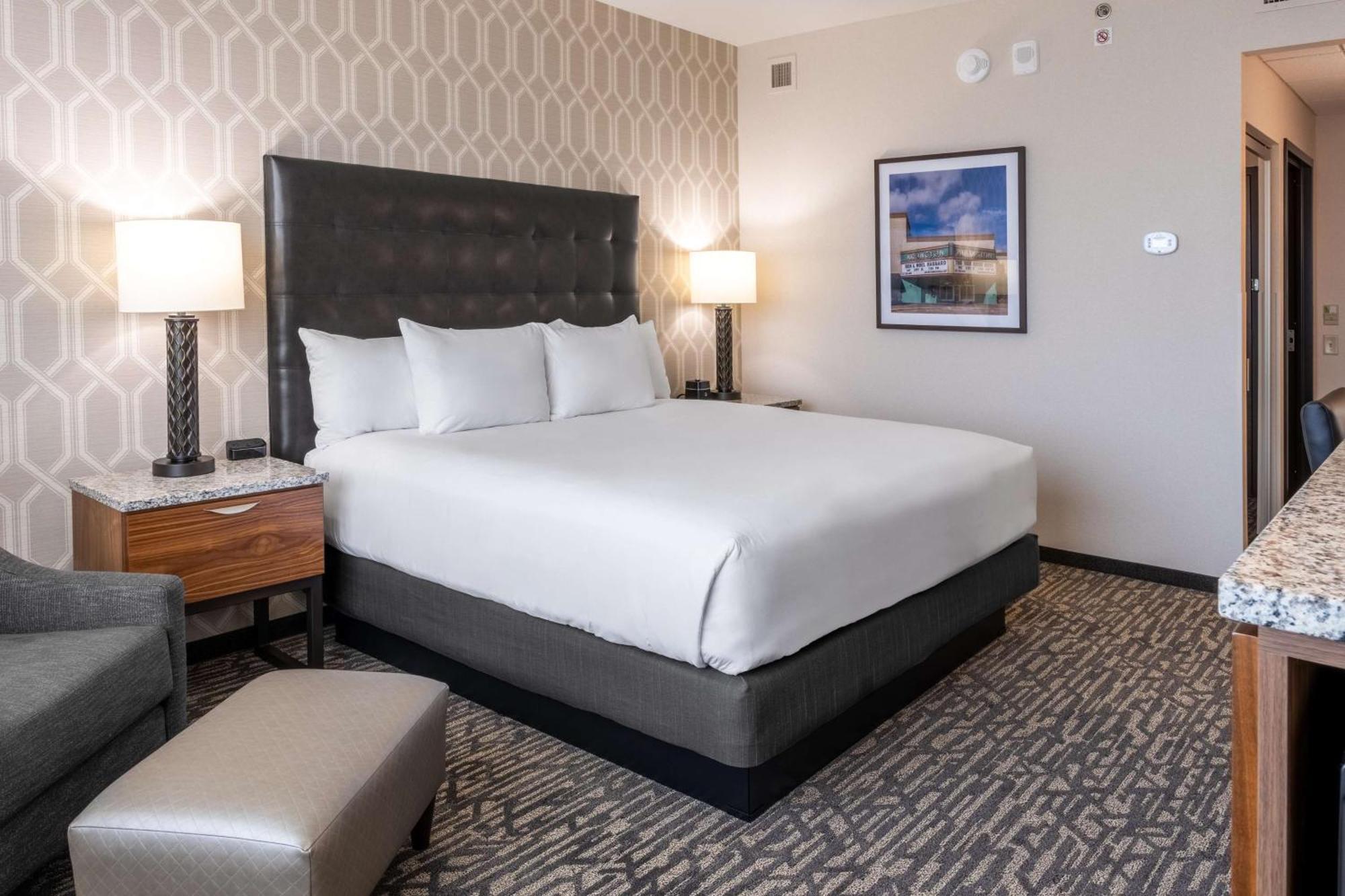 Drury Plaza Hotel Dallas Arlington Esterno foto