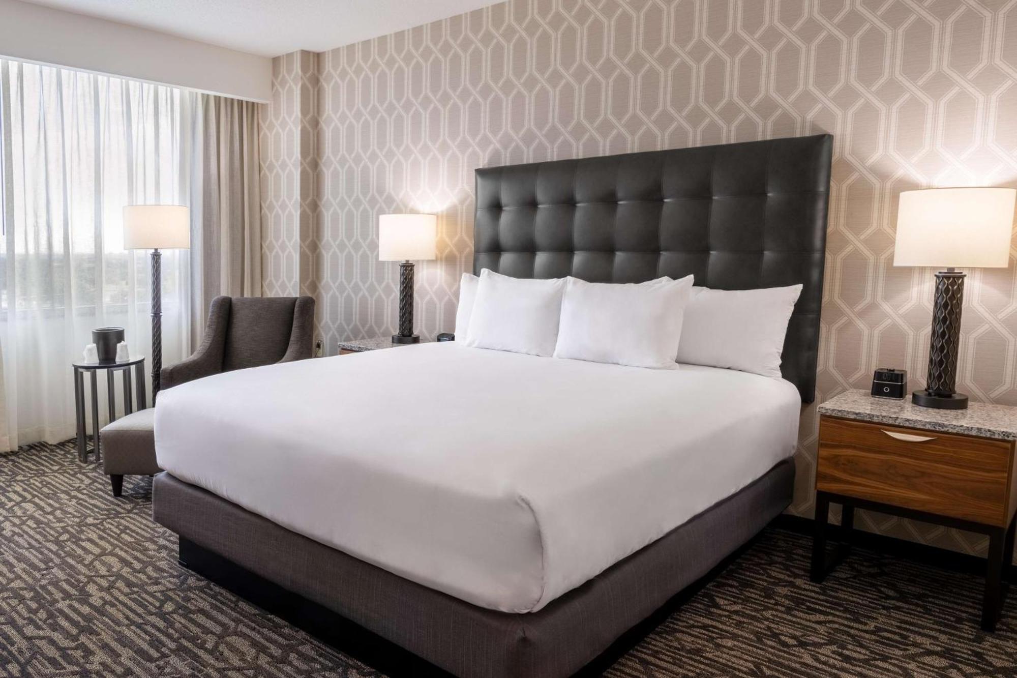 Drury Plaza Hotel Dallas Arlington Esterno foto