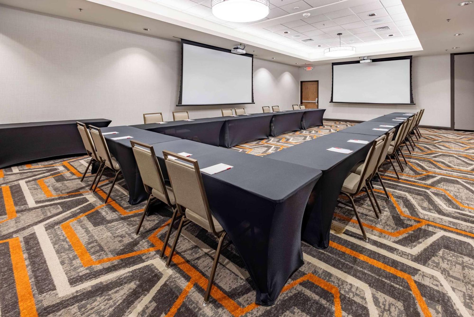 Drury Plaza Hotel Dallas Arlington Esterno foto